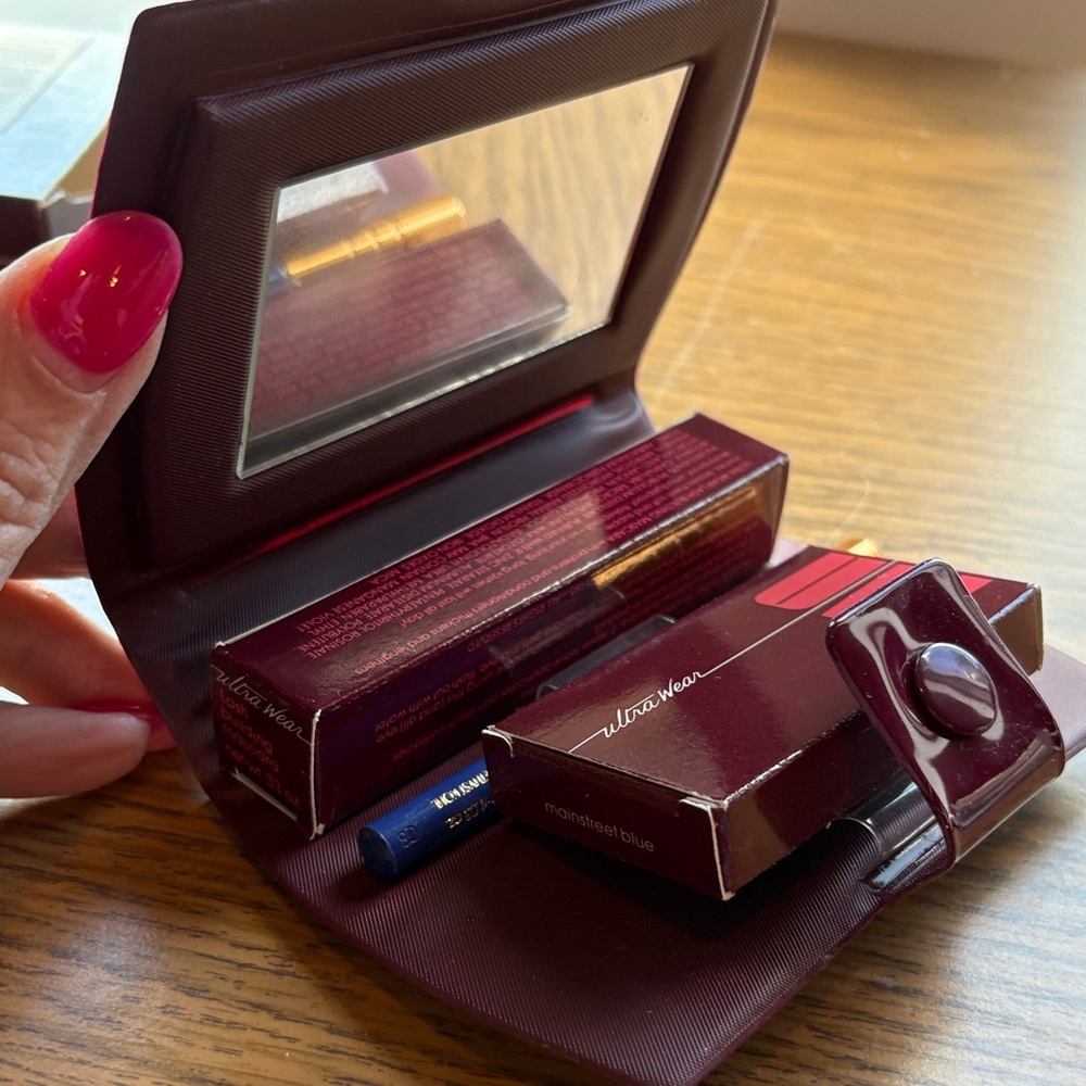 Ulta Beauty Burgundy Makeup Kit with Mirror